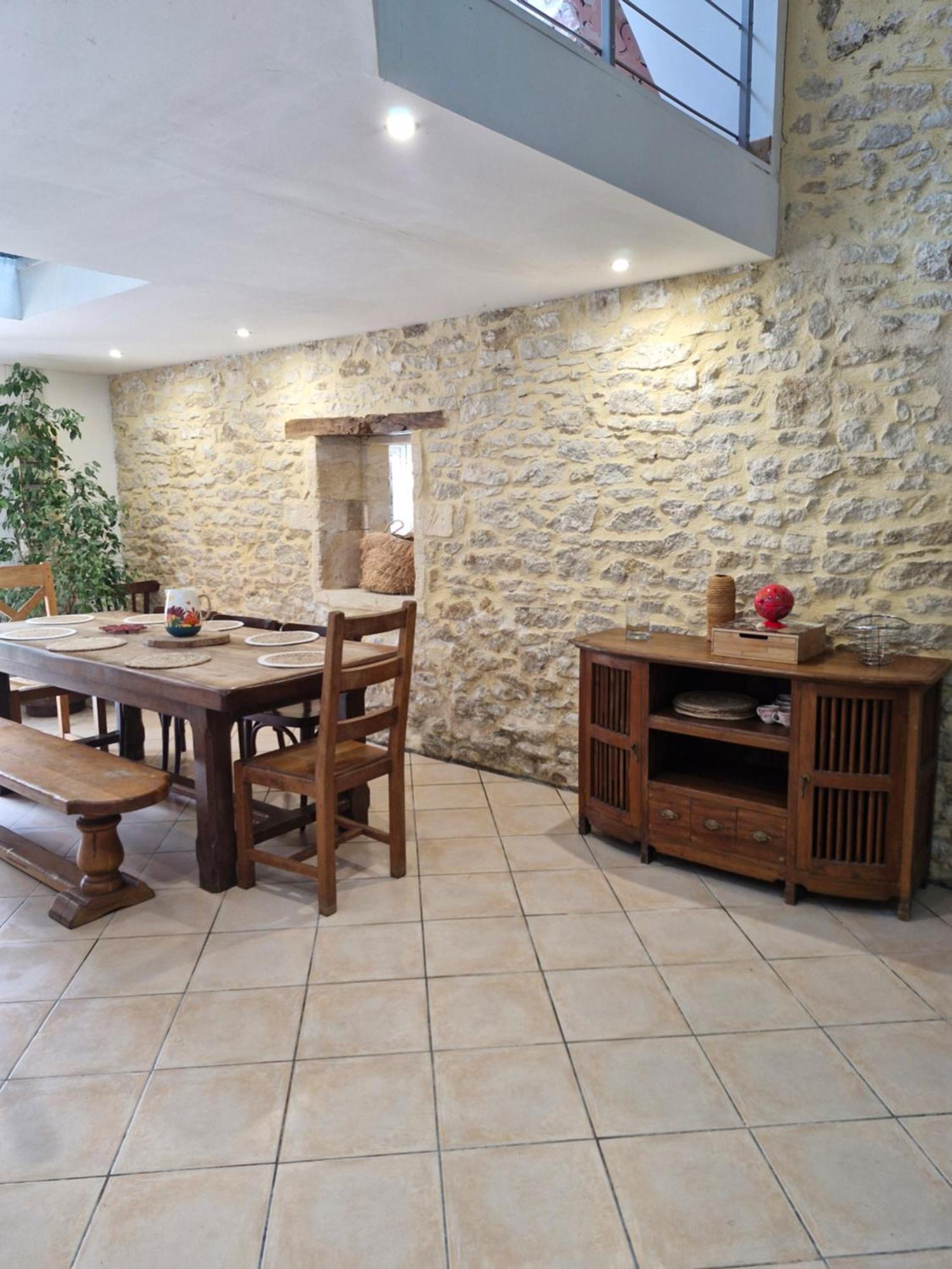 Villa Demeure En Pierre Avec Piscine Privee à Etauliers Extérieur photo